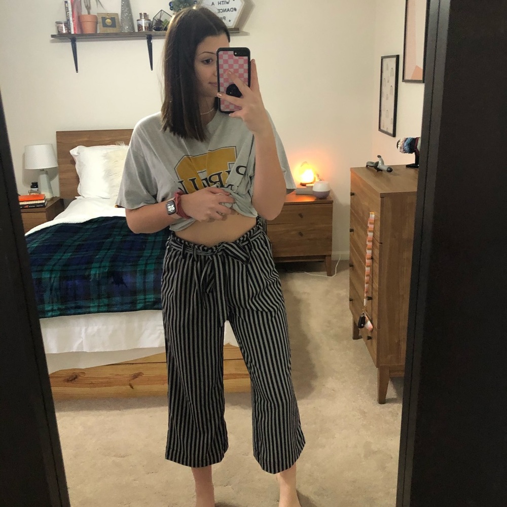 flowy striped pants!